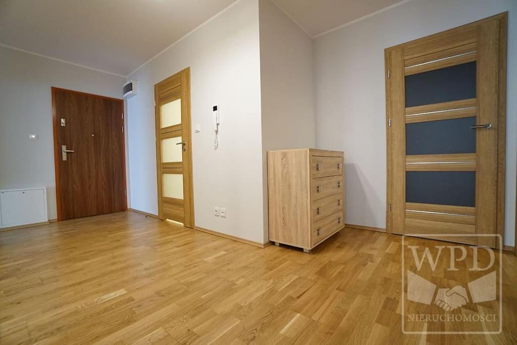 Big Apartment - Old Town - 3 Rooms - Private Parking Breslau Exterior foto